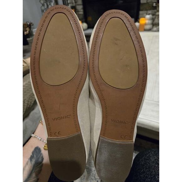 Vionic Women's Willa II Gold Leather Slip-On Loafers Size 8 Casual - Picture 7 of 9